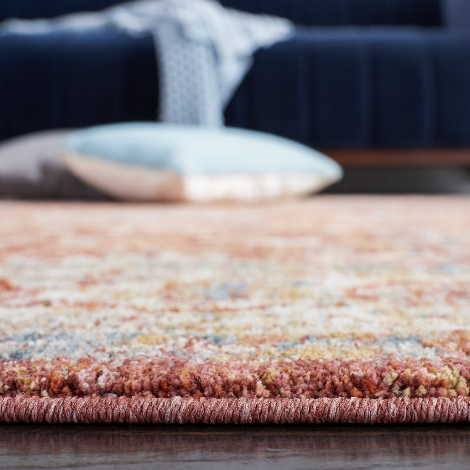 Safavieh Valencia Val566P Rust/Teal Rugs.