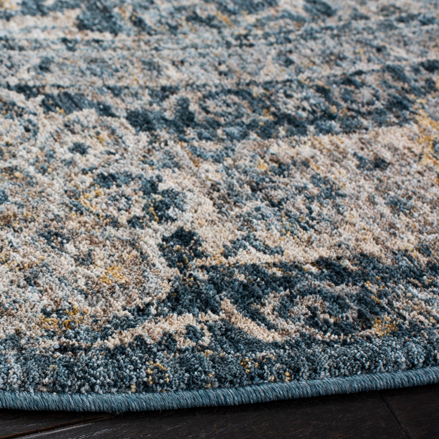Safavieh Valencia Val570C Ivory/Light Blue Rugs.