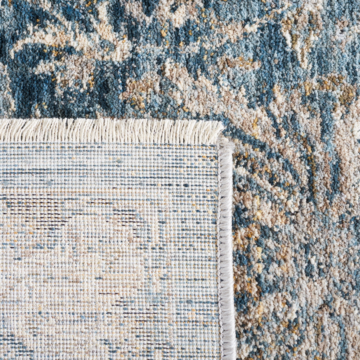 Safavieh Valencia Val570C Ivory/Light Blue Rugs.