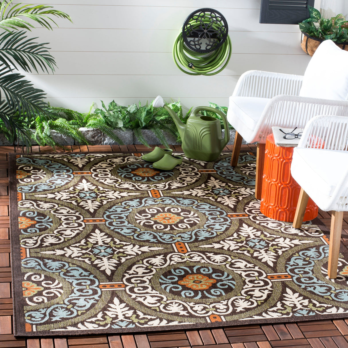 Safavieh Veranda Ver055 Chocolate/Aqua Rug.