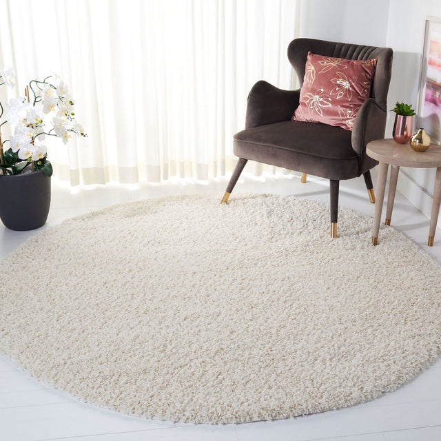 Safavieh Venus Shag Vns520A Ivory Rug.