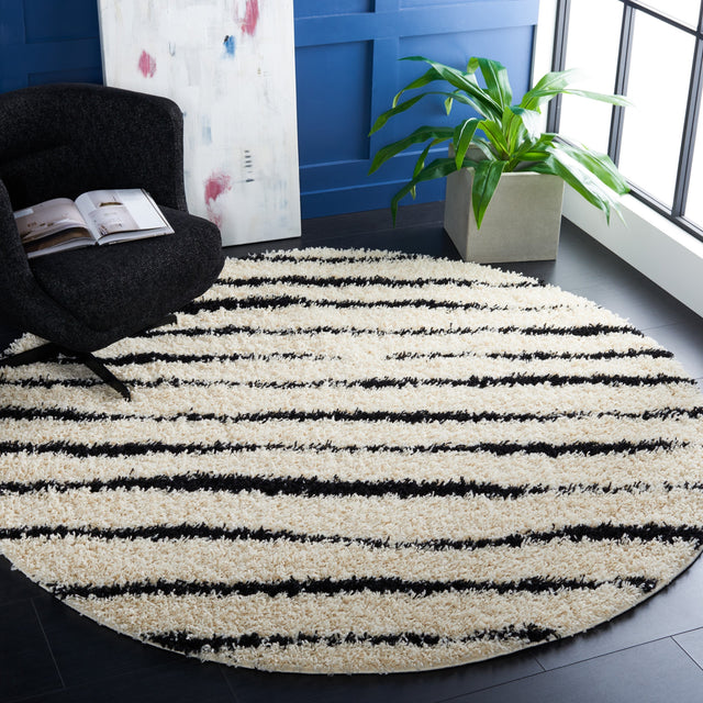 Safavieh Venus Shag Vns603A Ivory/Black Rug.