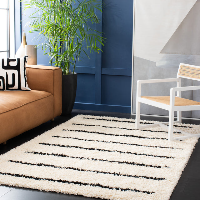 Safavieh Venus Shag Vns604A Ivory/Black Rug.