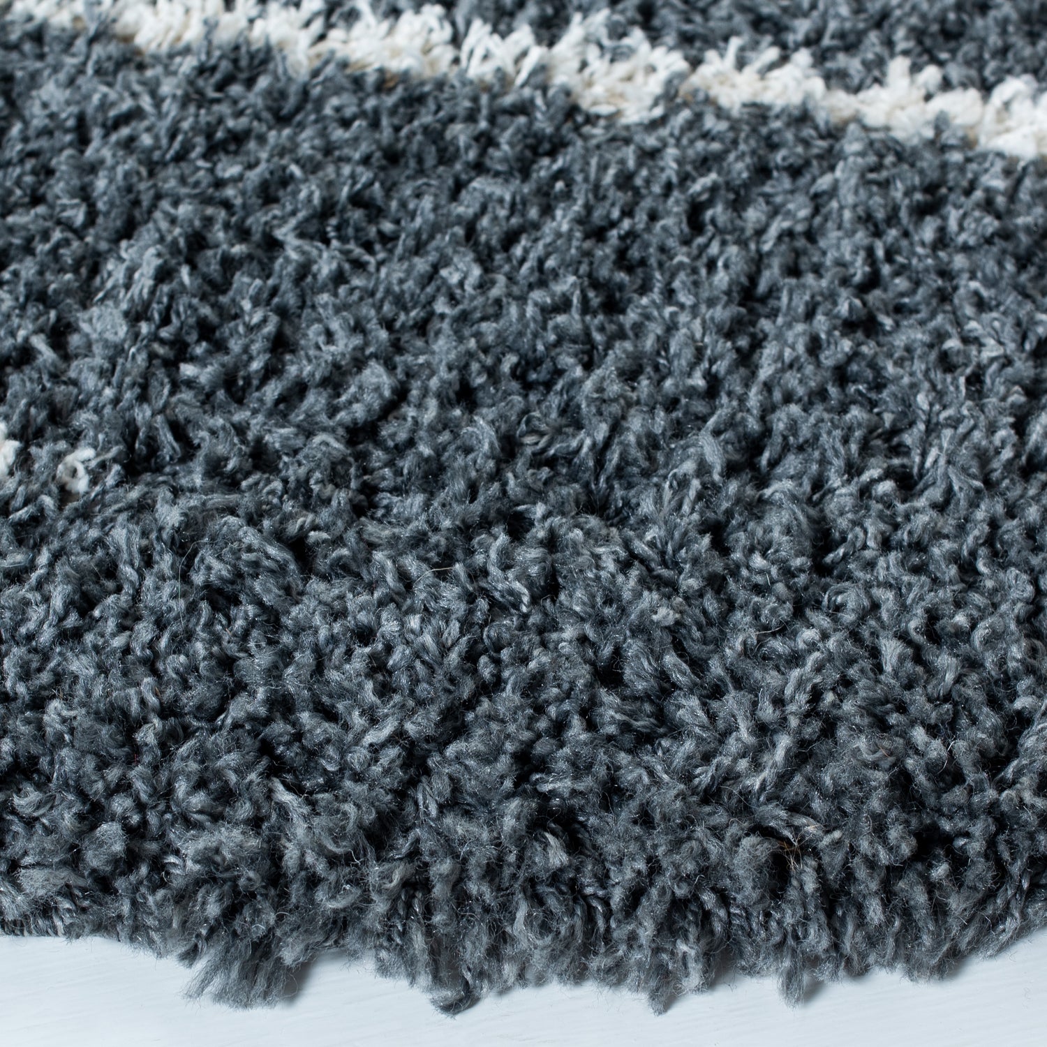 Safavieh Venus Shag Vns604G Dark Grey/Ivory Rug.