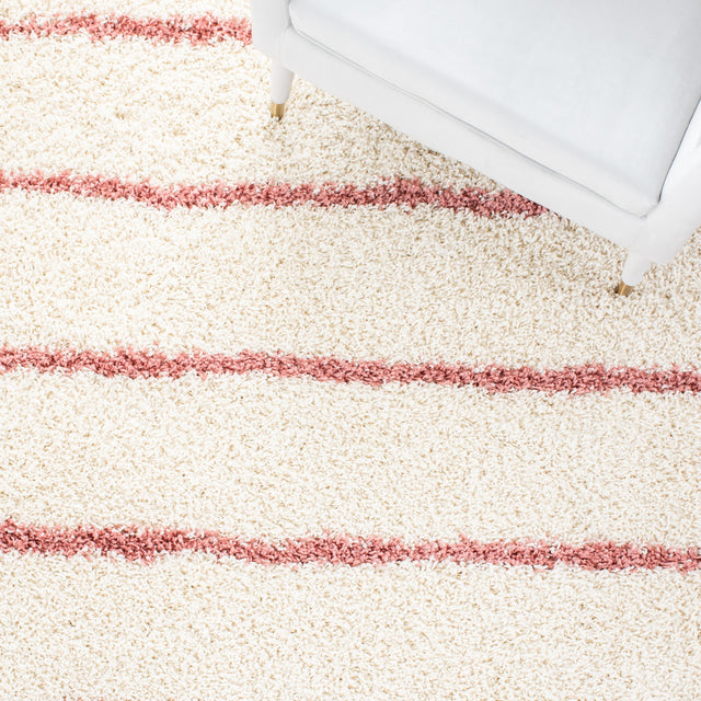 Safavieh Venus Shag Vns604V Ivory/Pink Rug.