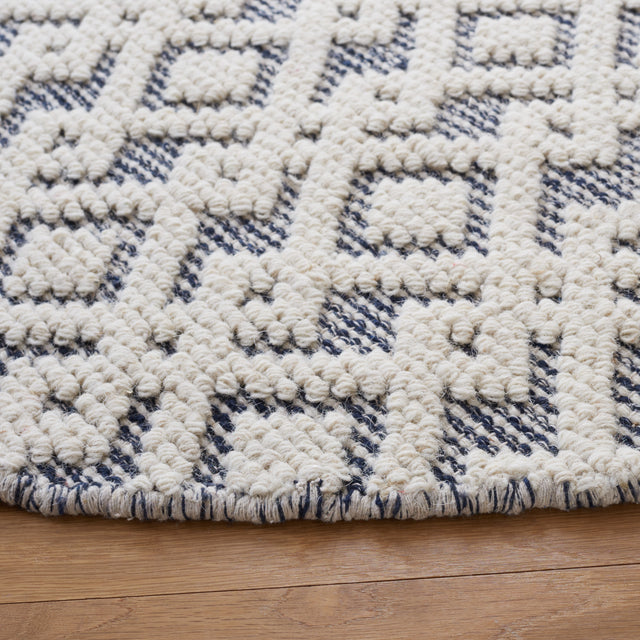 Safavieh Vermont Vrm102N Ivory/Navy Rug.