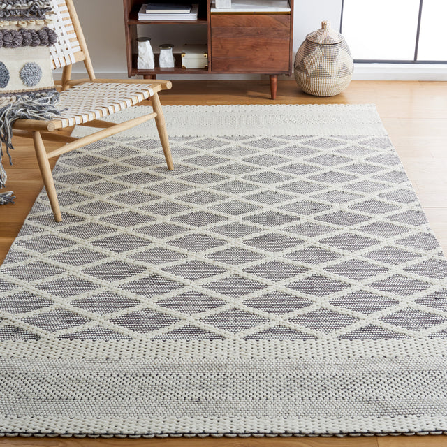 Safavieh Vermont Vrm154Z Ivory/Black Rug.