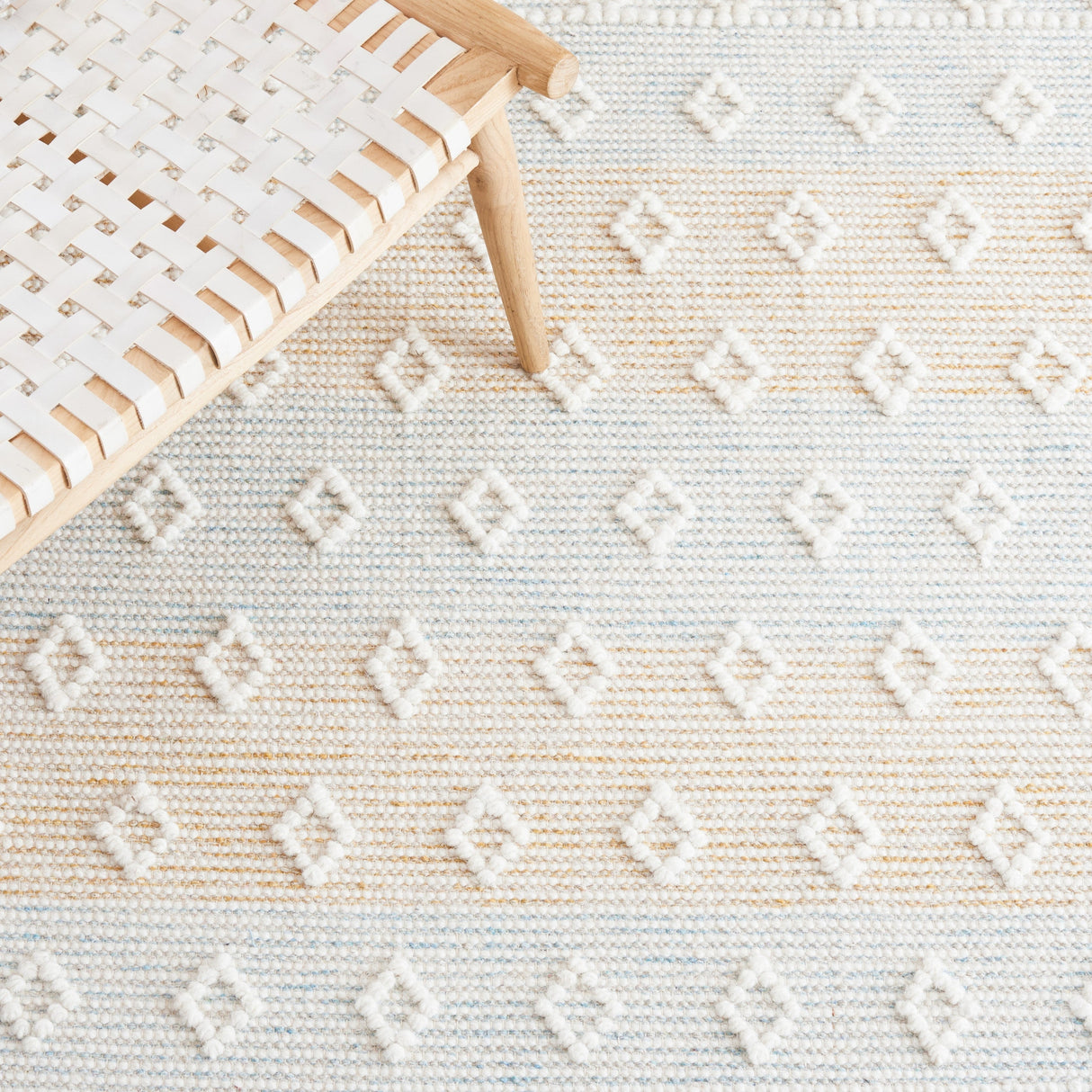 Safavieh Vermont Vrm252L Light Blue/Yellow Rug.