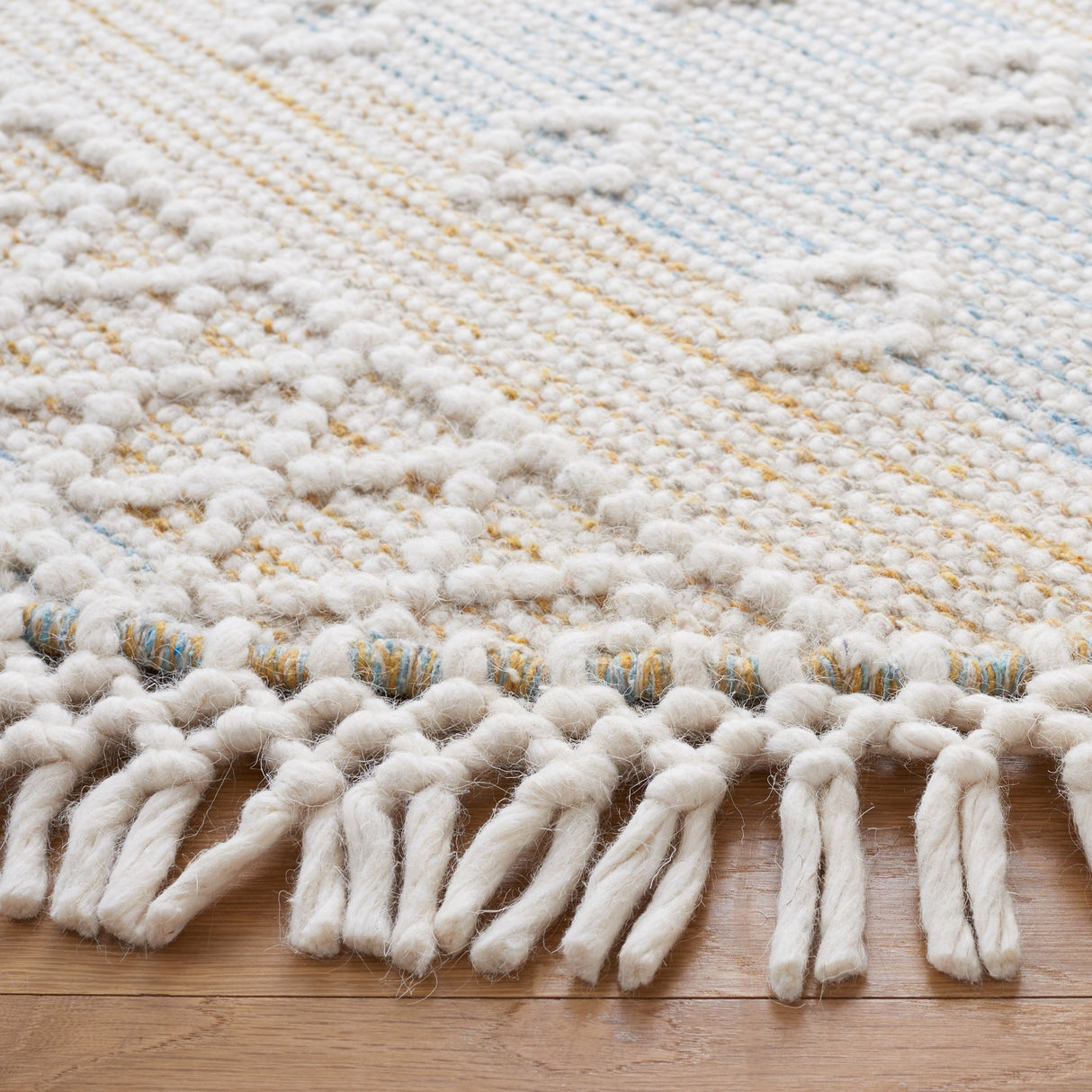 Safavieh Vermont Vrm252L Light Blue/Yellow Rug.