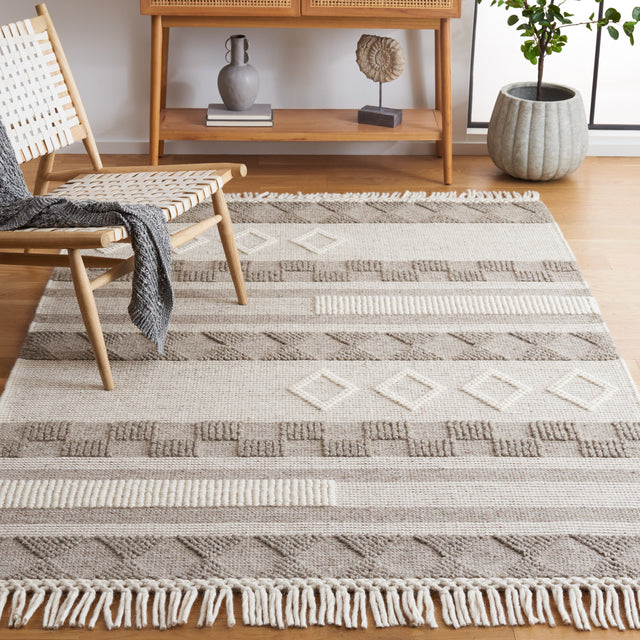 Safavieh Vermont Vrm253T Ivory/Brown Rug.