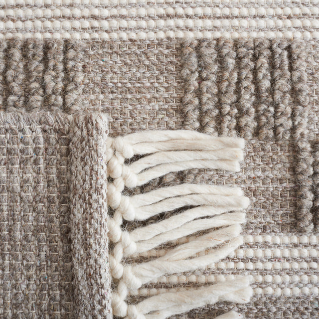 Safavieh Vermont Vrm253T Ivory/Brown Rug.