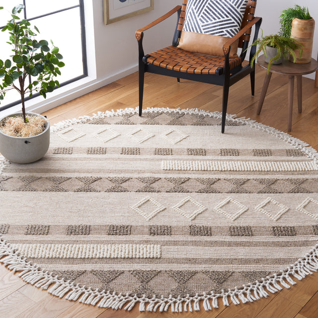 Safavieh Vermont Vrm253T Ivory/Brown Rug.