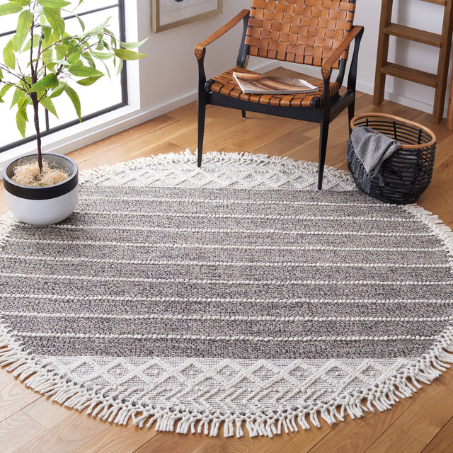 Safavieh Vermont Vrm254Z Black/Ivory Rug.