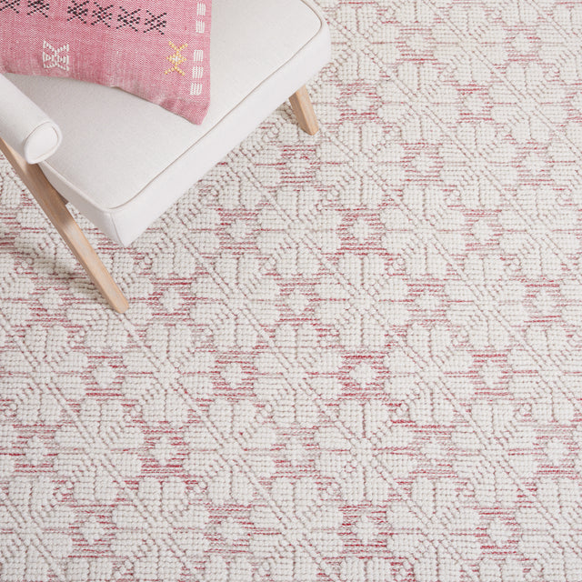 Safavieh Vermont Vrm303Q Ivory/Red Rug.