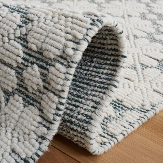 Safavieh Vermont Vrm303Y Ivory/Green Rug.