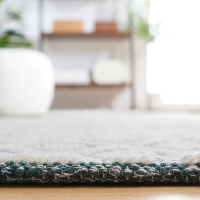 Safavieh Vermont Vrm304Y Ivory/Green Rug.