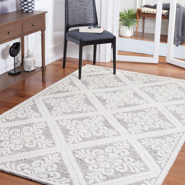 Safavieh Vermont Vrm306F Ivory/Grey Rug.