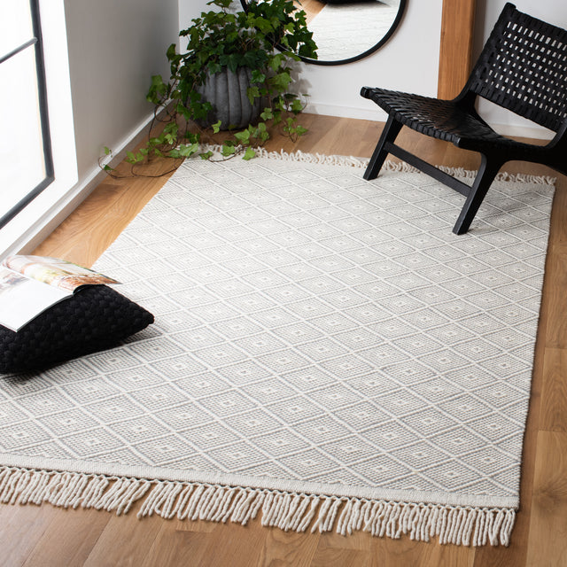 Safavieh Vermont Vrm311A Ivory Rug.