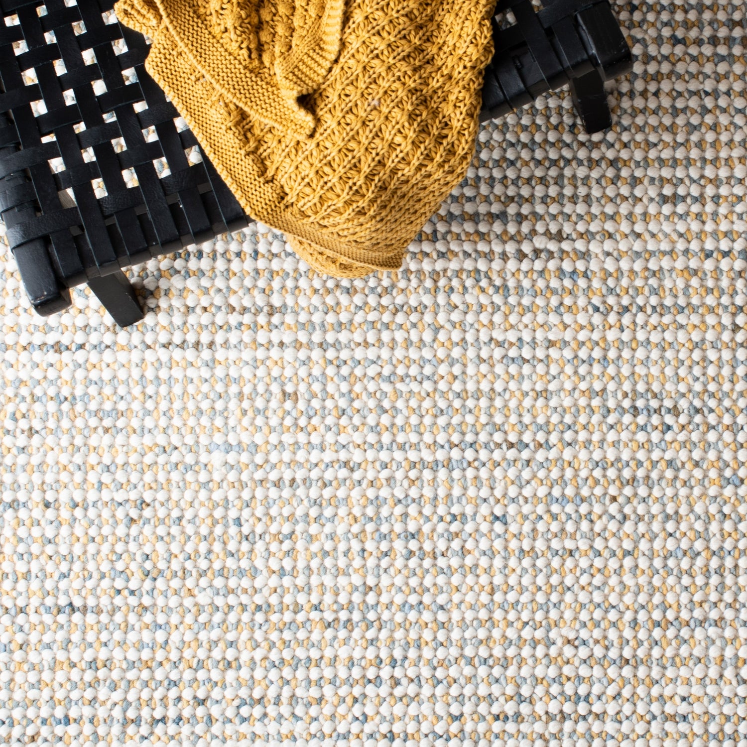 Safavieh Vermont Vrm401D Dark Gold/Blue Rugs.