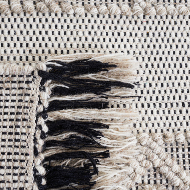 Safavieh Vermont Vrm507B Beige/Ivory Rug.