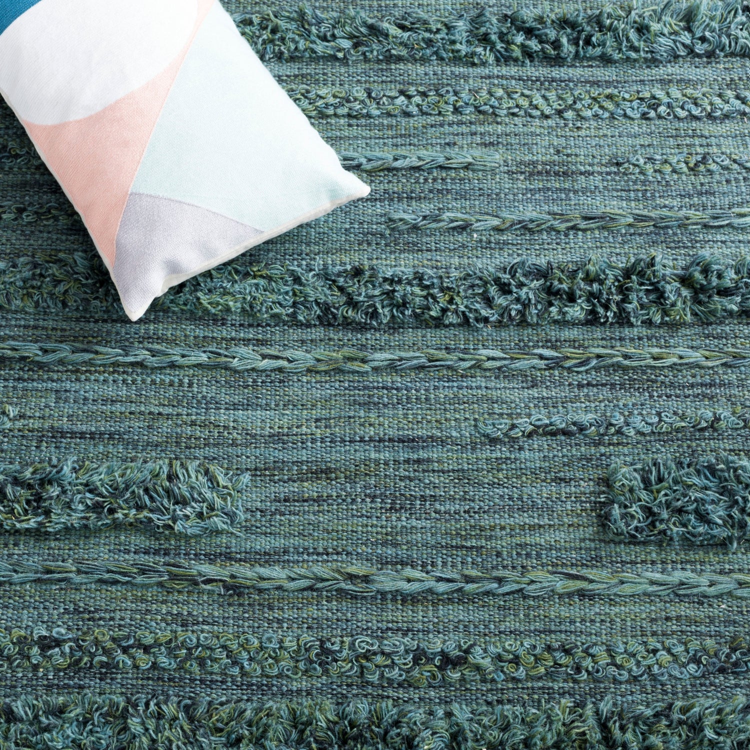 Safavieh Vermont Vrm901Y Dark Green/Black Rug.