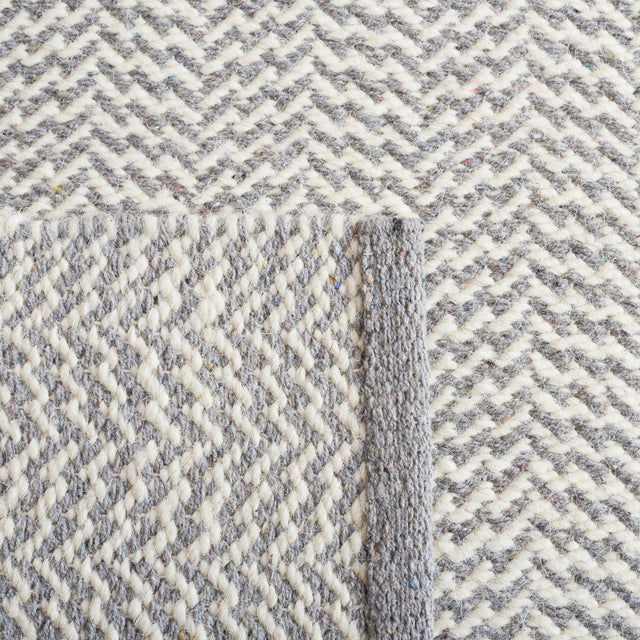 Safavieh Vermont Vrm902F Grey/Ivory Rug.