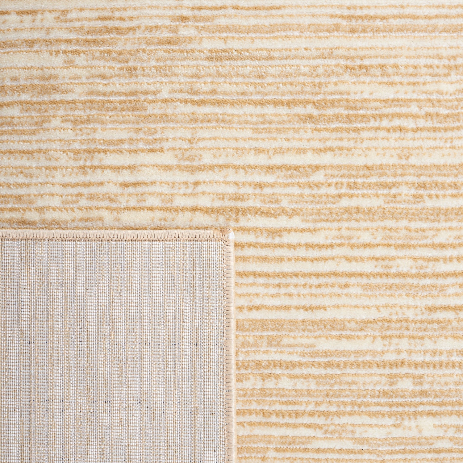 Safavieh Vision Vsn606H Beige Rugs.