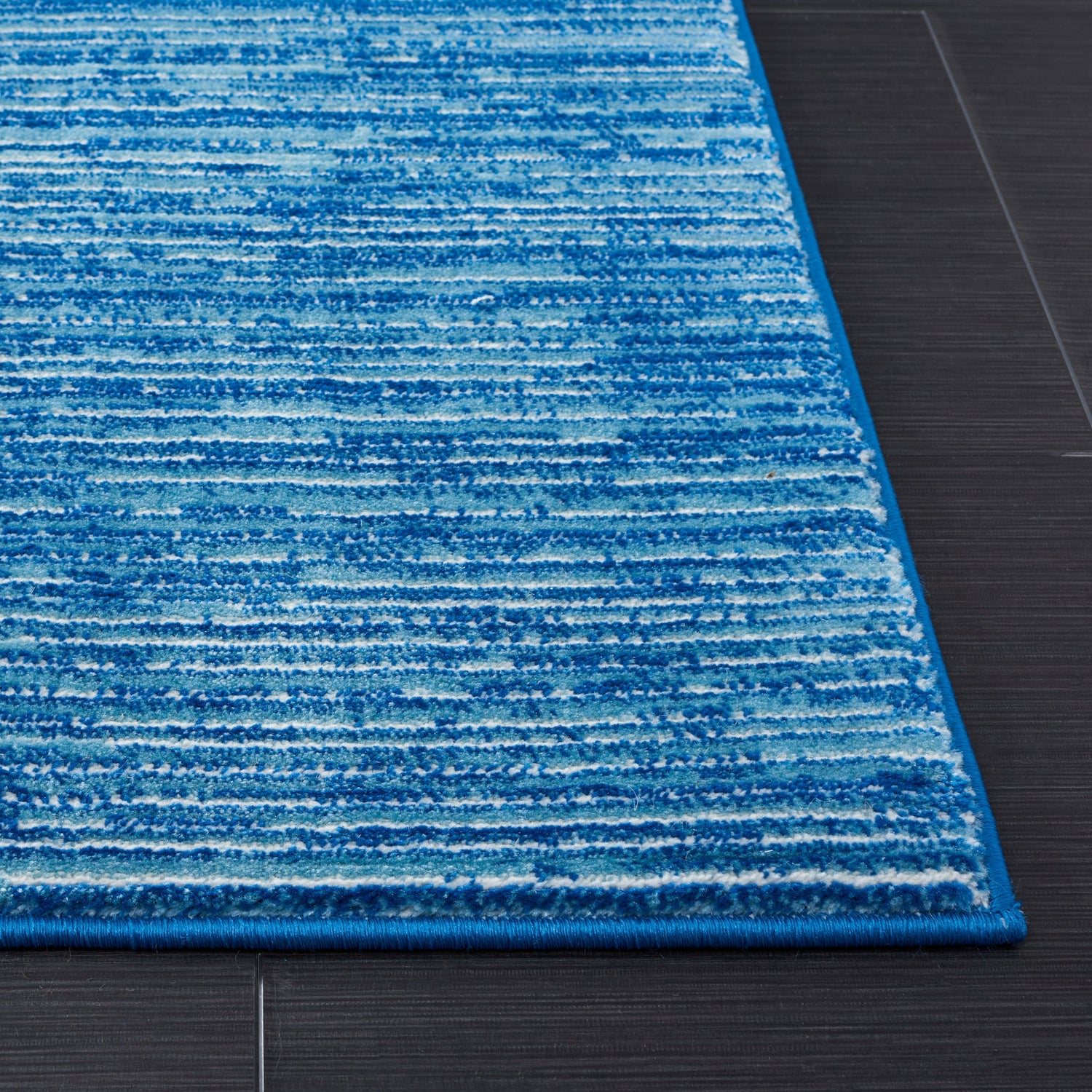 Safavieh Vision Vsn606M Blue Rug.