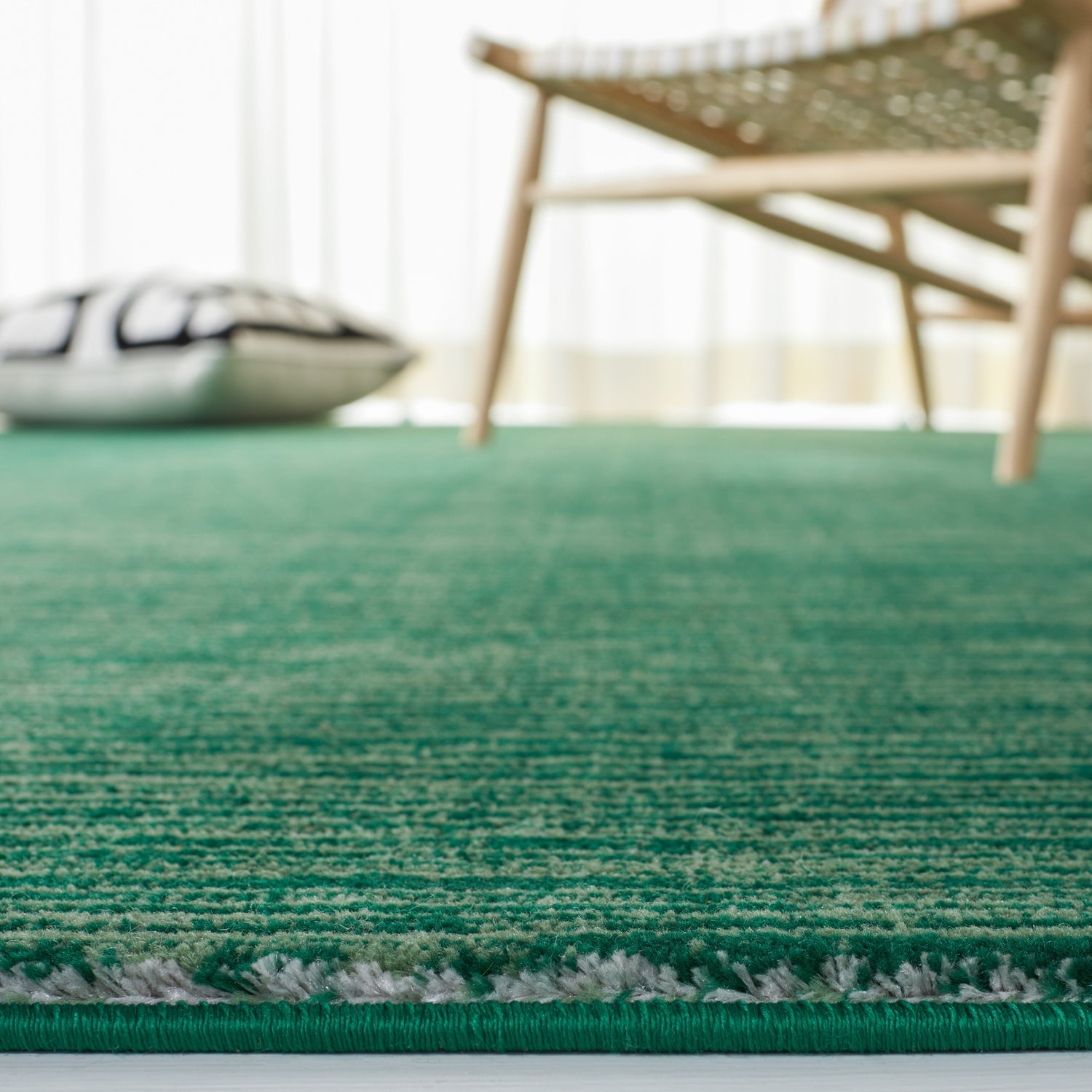 Safavieh Vision Vsn606Y Dark Green Rug.