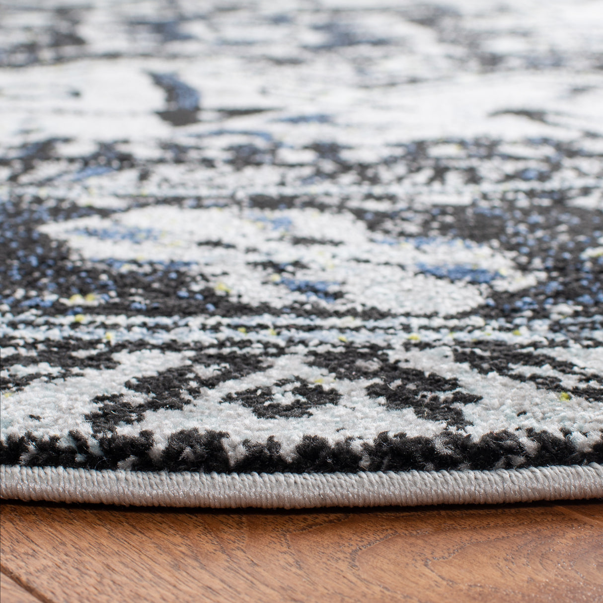 Safavieh Vintage Hamadan Vth211F Light Grey/Dark Grey Rugs.