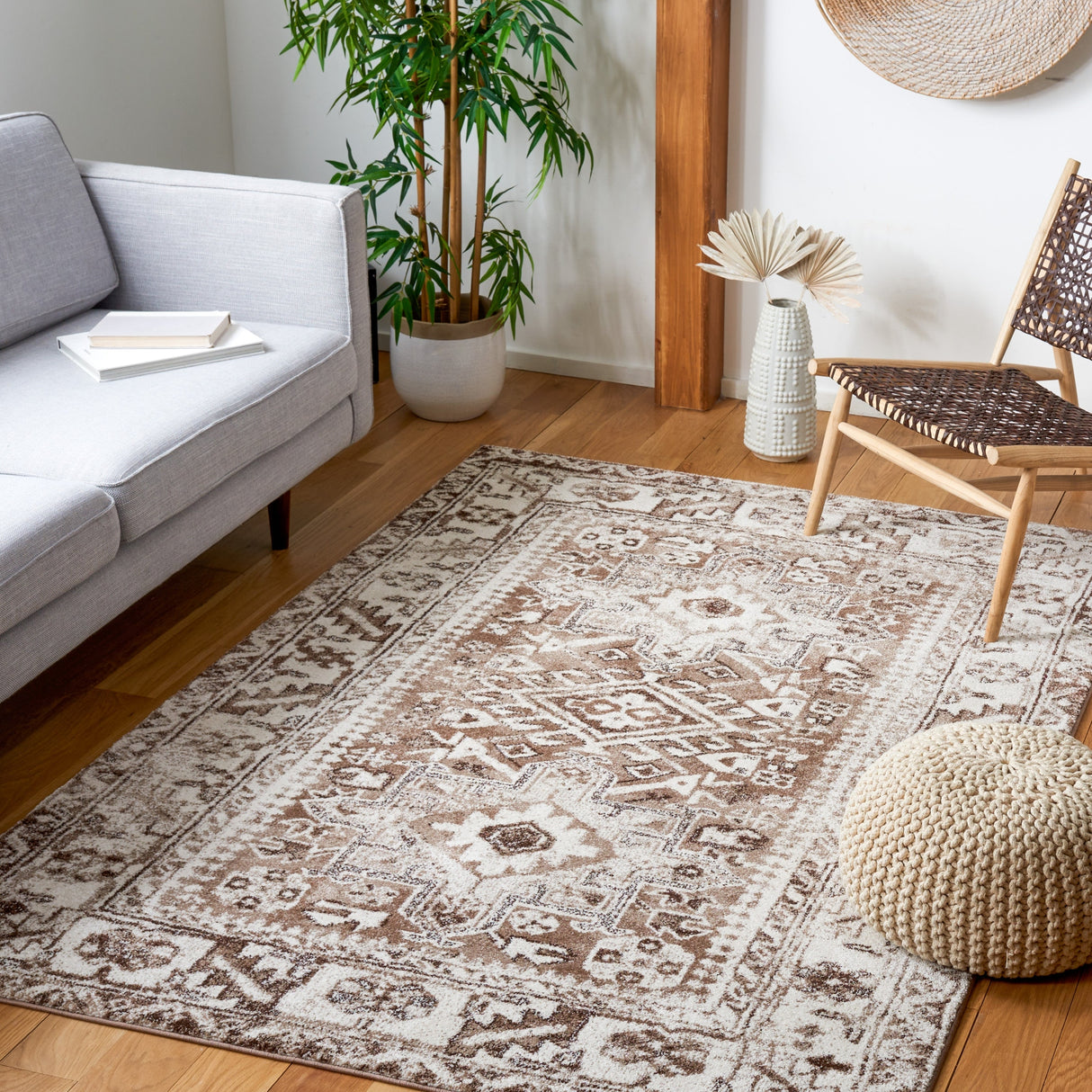 Safavieh Vintage Hamadan Vth211T Brown/Ivory Rugs.
