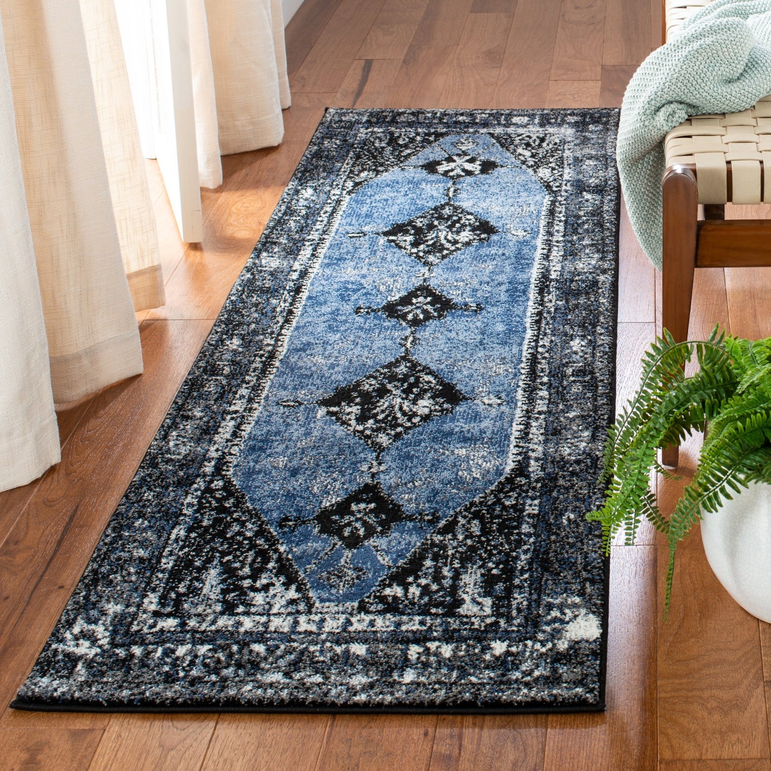 Safavieh Vintage Hamadan Vth217M Blue/Grey Rugs.
