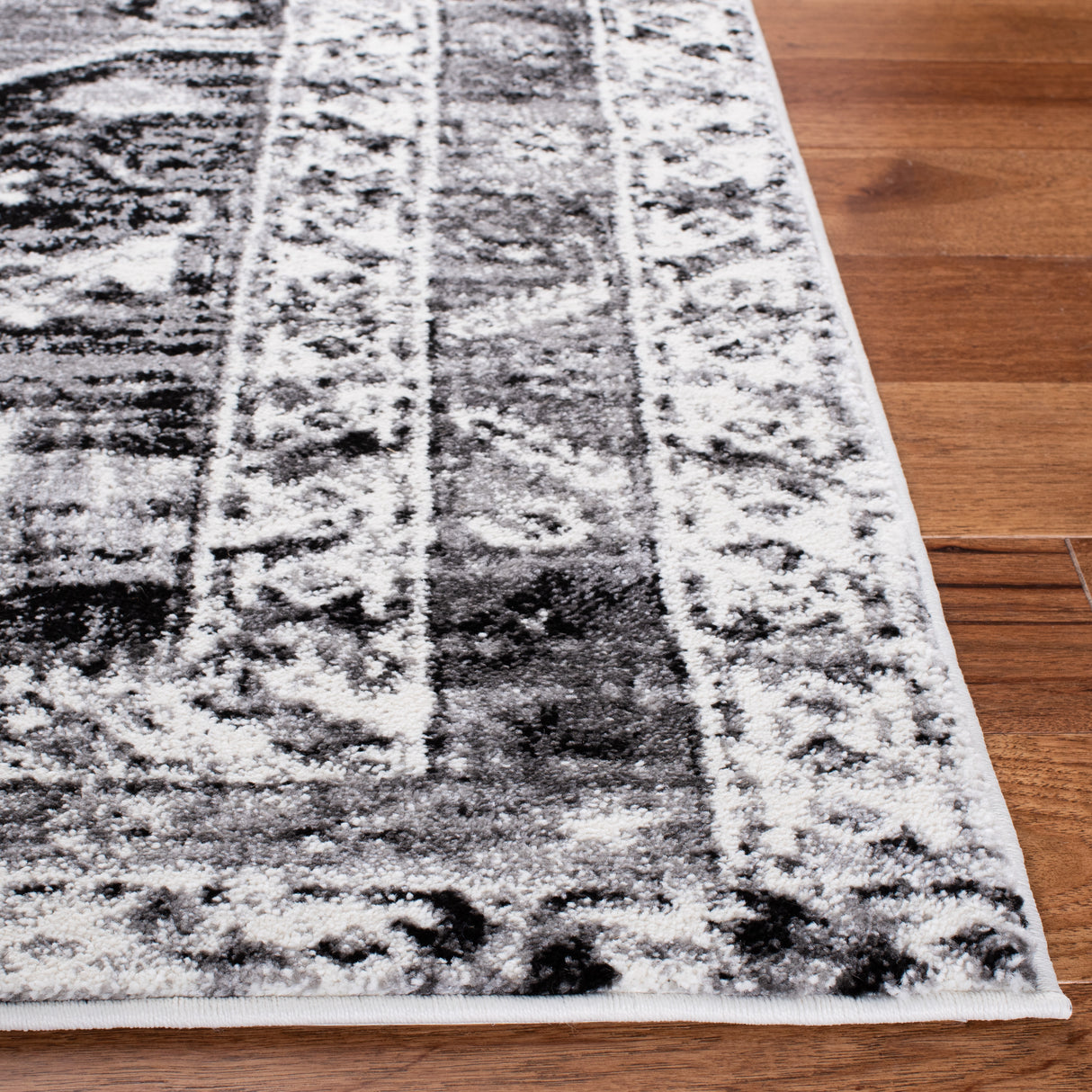 Safavieh Vintage Hamadan Vth228F Grey/Ivory Rugs.