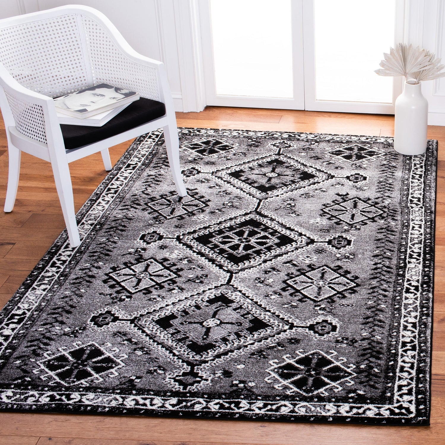 Safavieh Vintage Hamadan Vth293F Grey/Black Rugs.