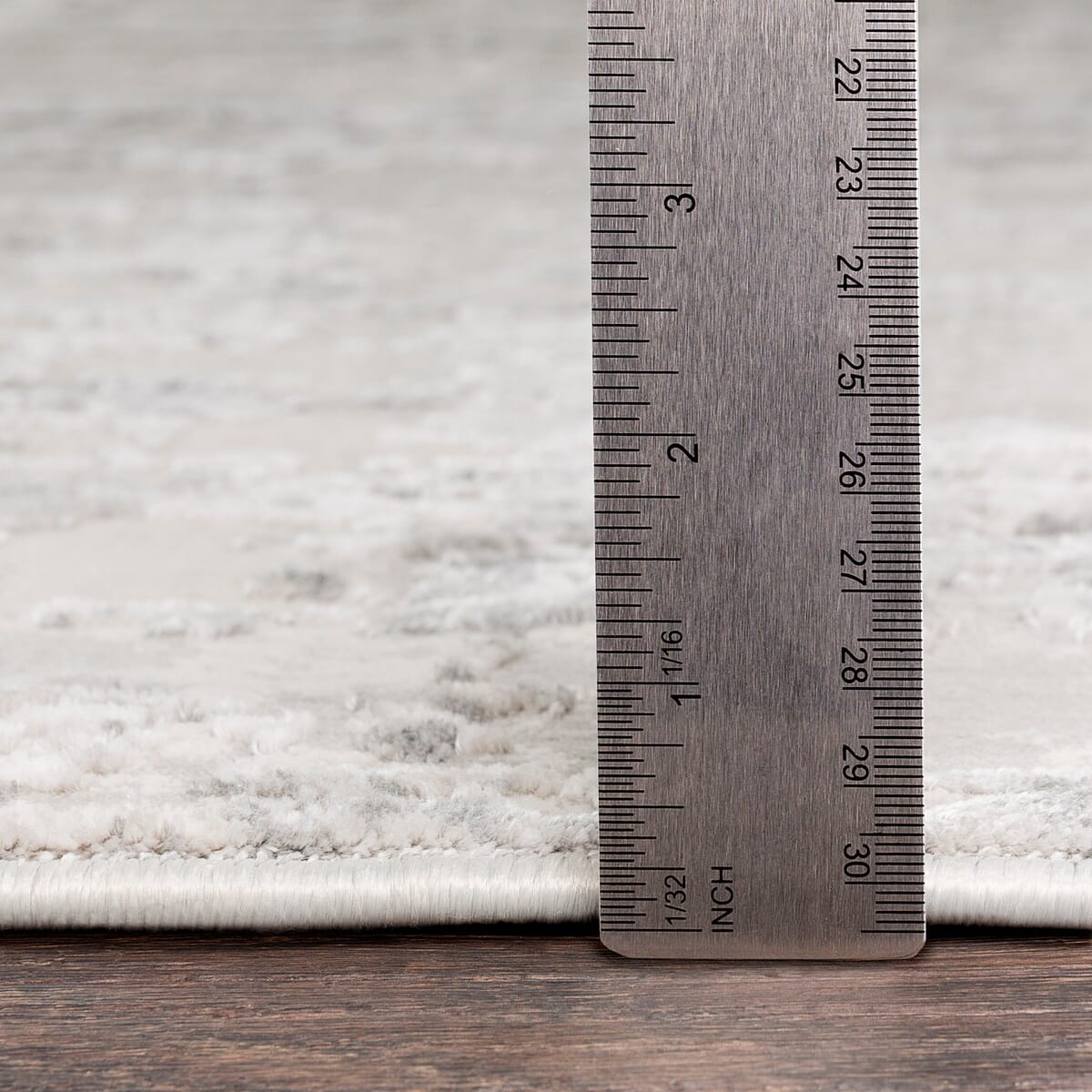 Surya Aisha Ais-2305 Light Gray, Medium Gray, White Rugs.