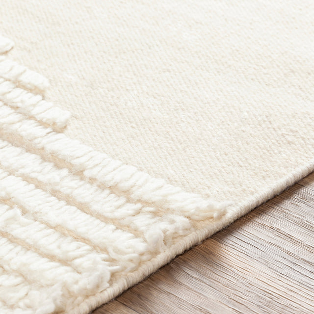 Surya Apache Apa-2301 Cream Rugs.