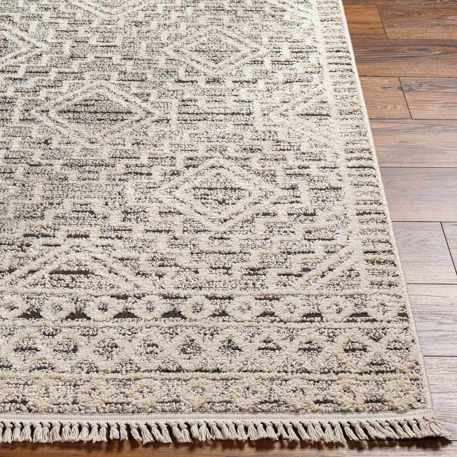 Surya Berlin Blr-2300 Beige Rug.