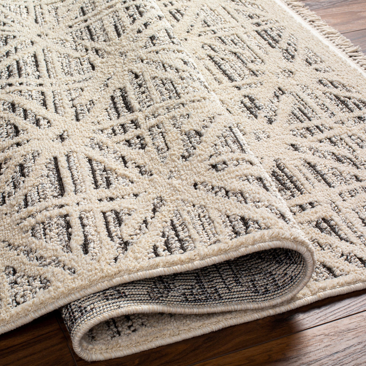 Surya Berlin Blr-2304 Beige Rug.