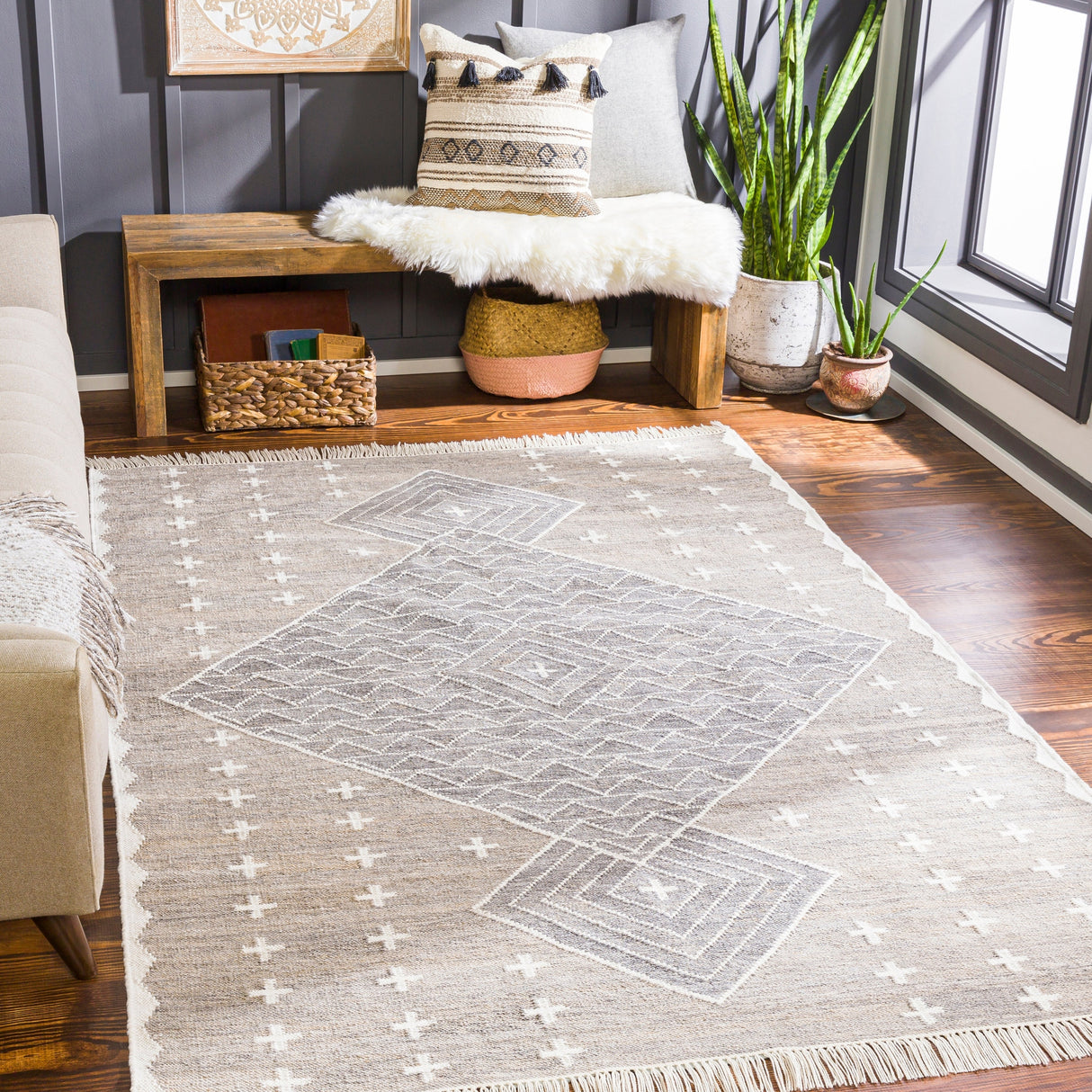 Surya Bursa Bur-2301 Taupe, Charcoal, Cream Rugs.