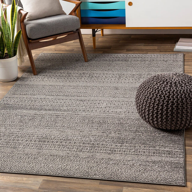 Surya Chester Che-2304 Medium Gray, Khaki, Light Gray Rugs.