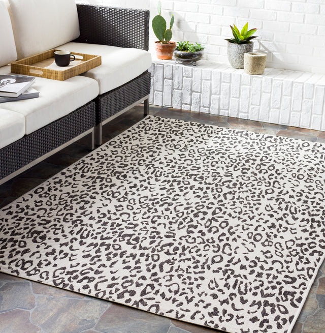 Surya Eagean Eag-2354 Black, White, Medium Gray Rugs.