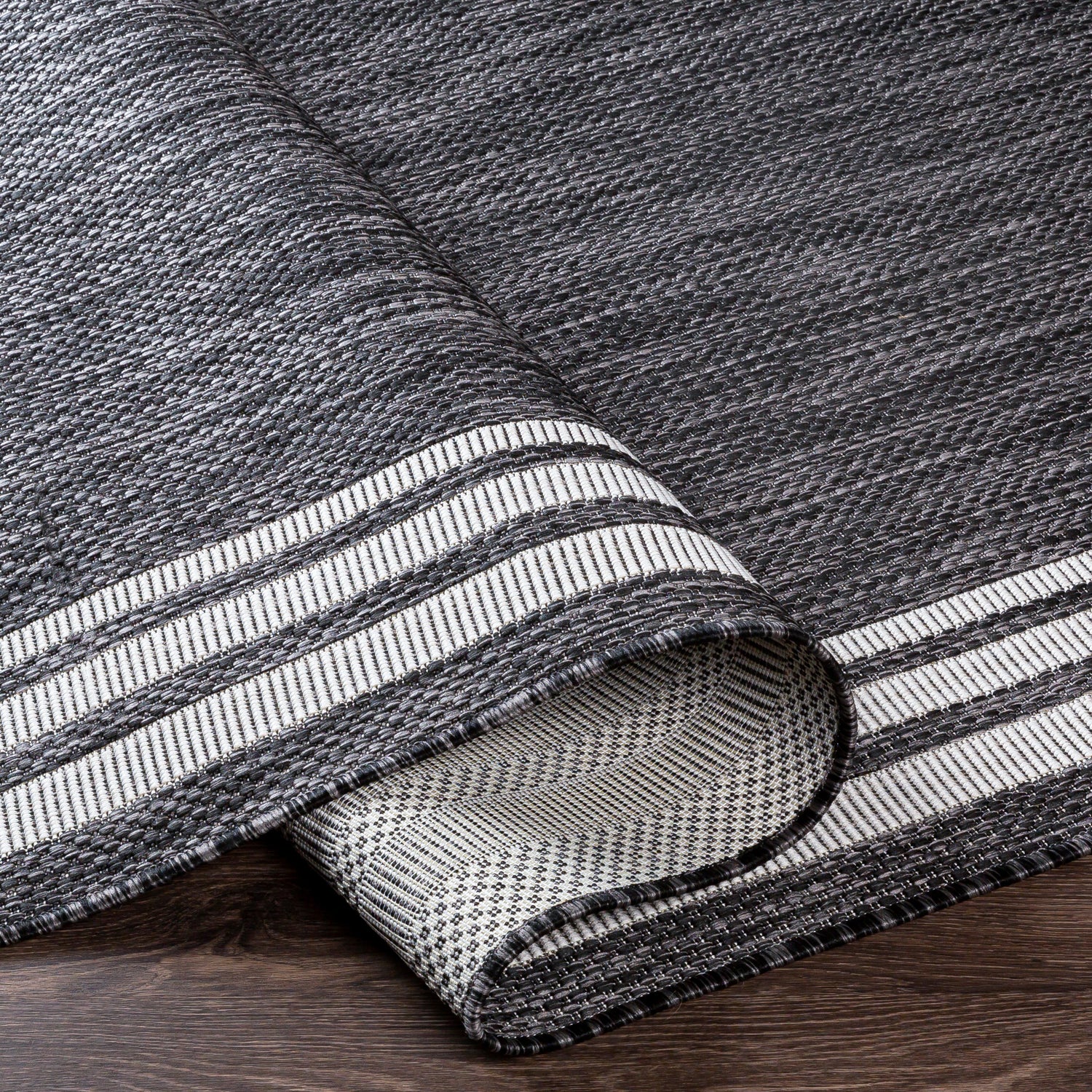 Surya Eagean Eag-2365 Charcoal, Cream Rugs.