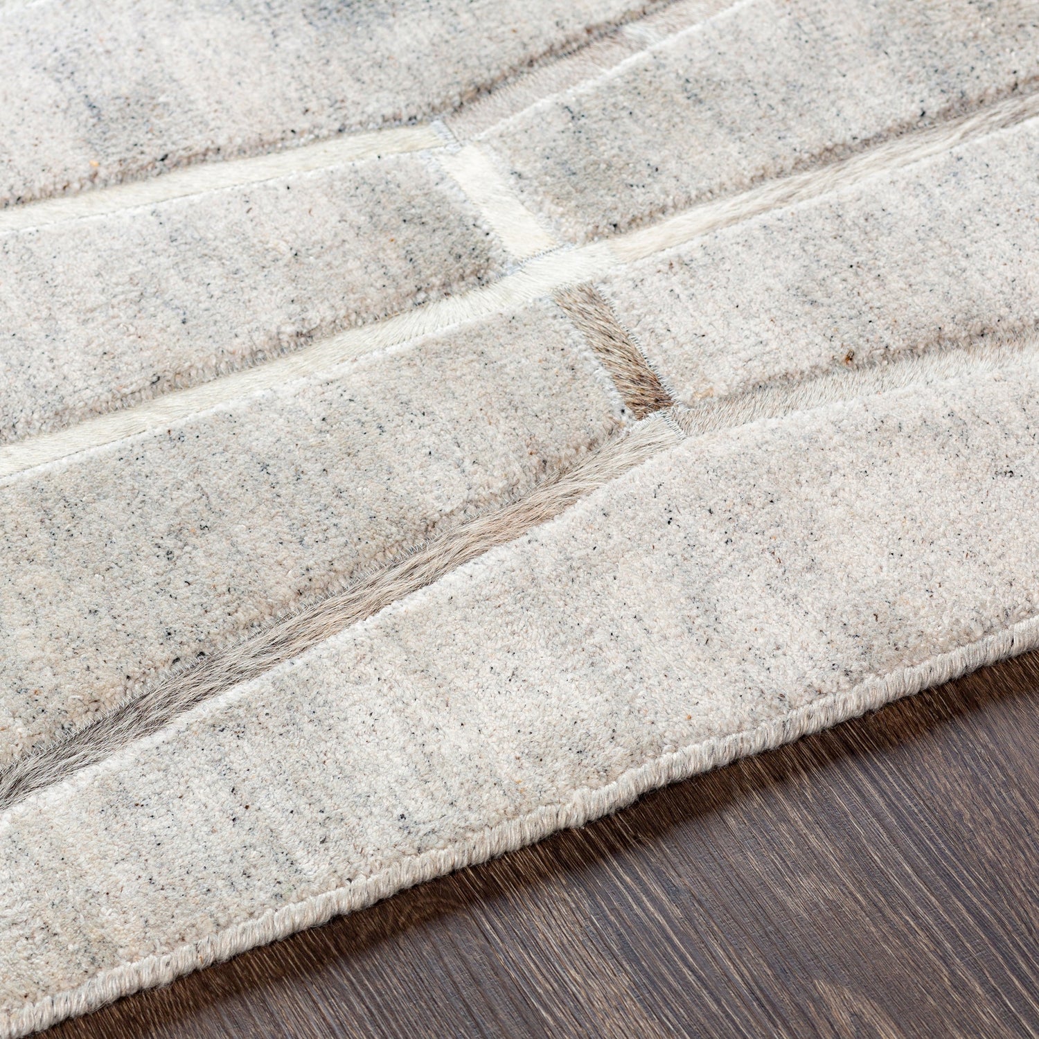 Surya Eloquent Elq-2300 Light Gray, Medium Gray, Beige, Taupe Rugs.