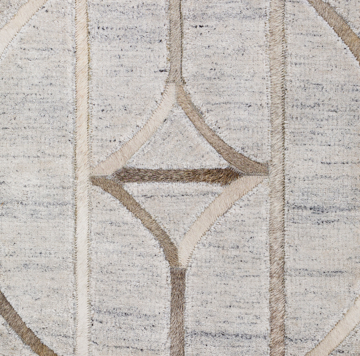 Surya Eloquent Elq-2304 Ivory, Light Gray, Camel, Dark Brown Rugs.