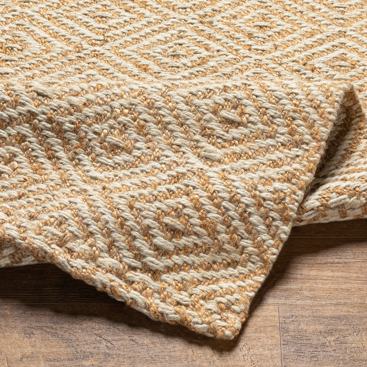 Surya Kerala Ker-2301 Brown Rug.