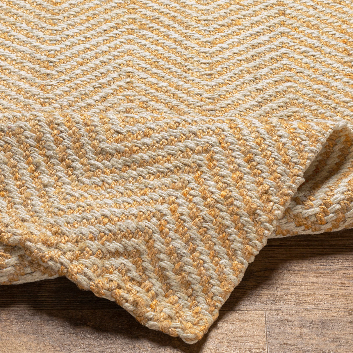 Surya Kerala Ker-2302 Brown Rug.