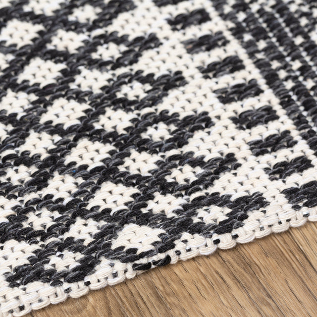 Surya La Casa Lcs-2310 Black, Cream Rugs.