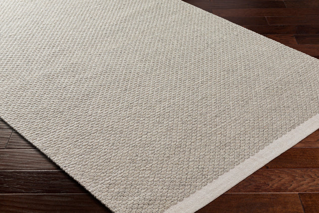 Surya Lumi Lum-2304 Grey Rug.