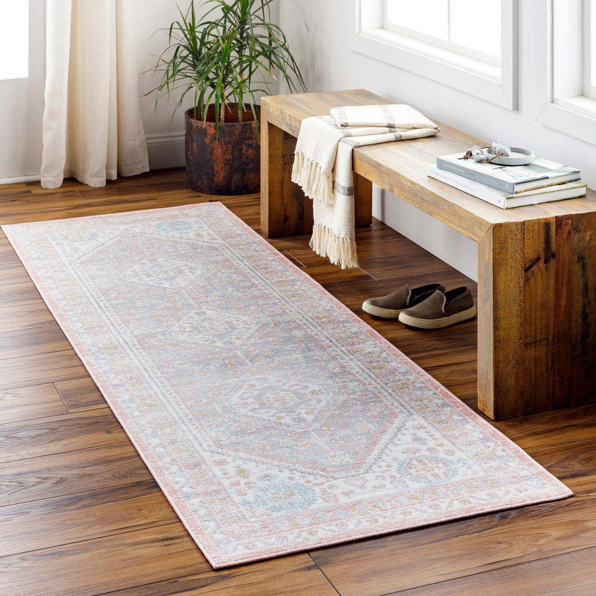 Surya Lavadora Lvr-2348 Red Rug.