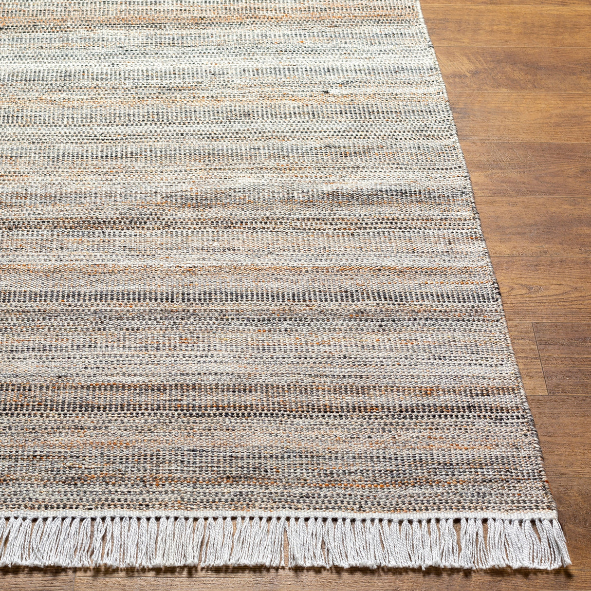 Surya Lily Lyi-2302 Light Beige, Caramel Rug.